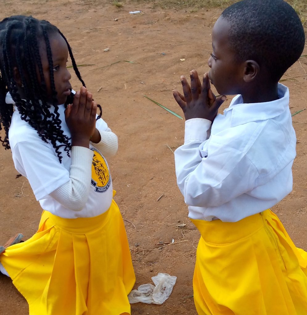 SIFA ZA WAZAZI WAWAJIBIKAJI KATIKA KUTOA MALEZI KWA WATOTO
